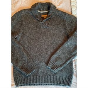 Grey men’s sweater